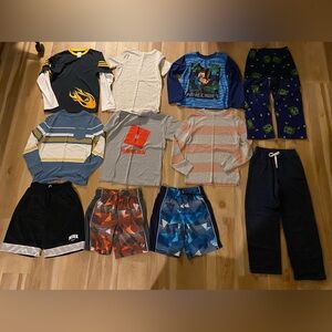 11-piece Boys (8/10) Medium clothing lot